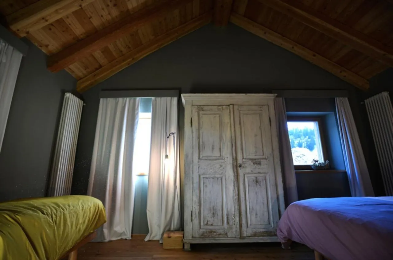Baiti Par Via Bed & Breakfast Folgaria