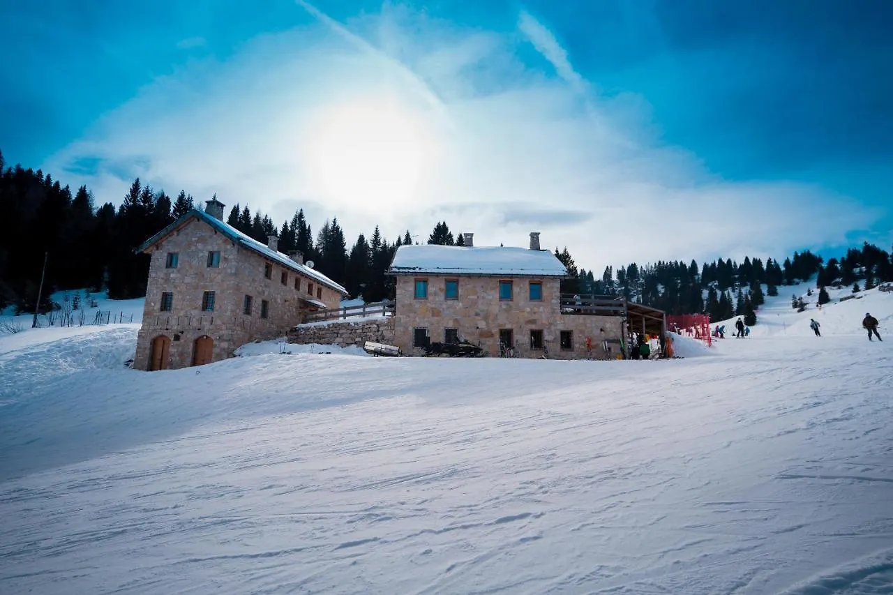 Baiti Par Via Bed & Breakfast Folgaria